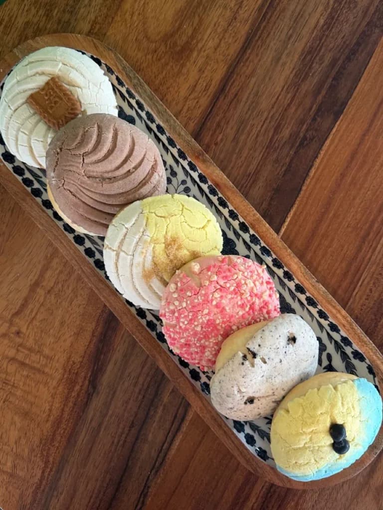 Fresh pan dulce